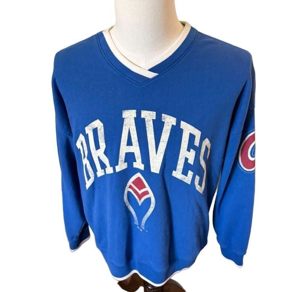 47 Brand Atlanta Braves Vintage Throwback V-Neck Pullover Sweatshirt Medium